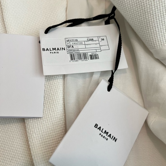 NEW BALMAIN DOUBLE-BREASTED BLAZER SIZE FR 36 US 04 COLOR BLANC GOLD BUTTONS - Picture 13 of 16